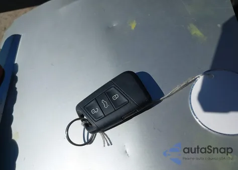 2019 Volkswagen Jetta 1.4T R-Line/1.4T S/1.4T Se from USA, damaged, VIN 3VWC57BU3KM052694